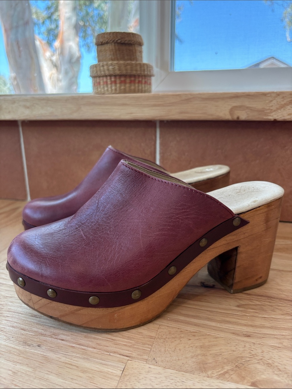 Five Worlds Leather Clogs